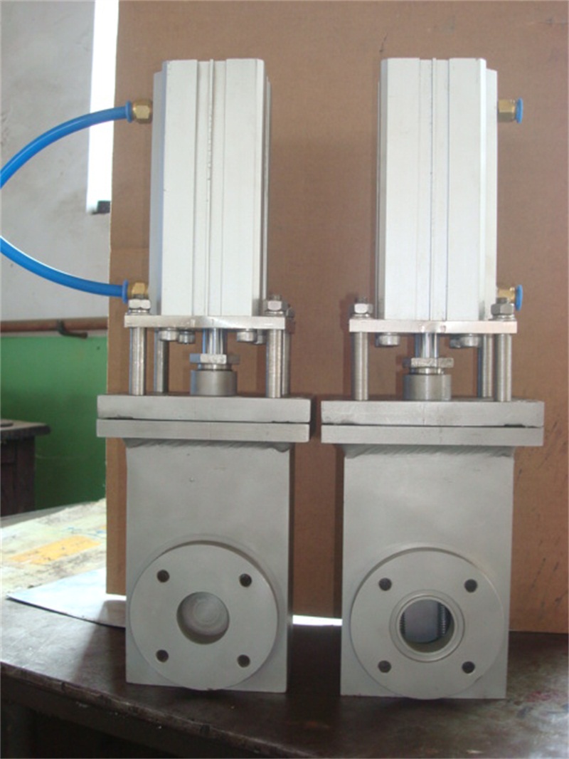 2.8氣動(dòng)黑龍江高真空插板閥2.JPG